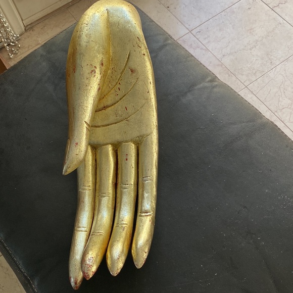 Unique prop golden wood hand. - Picture 2 of 11